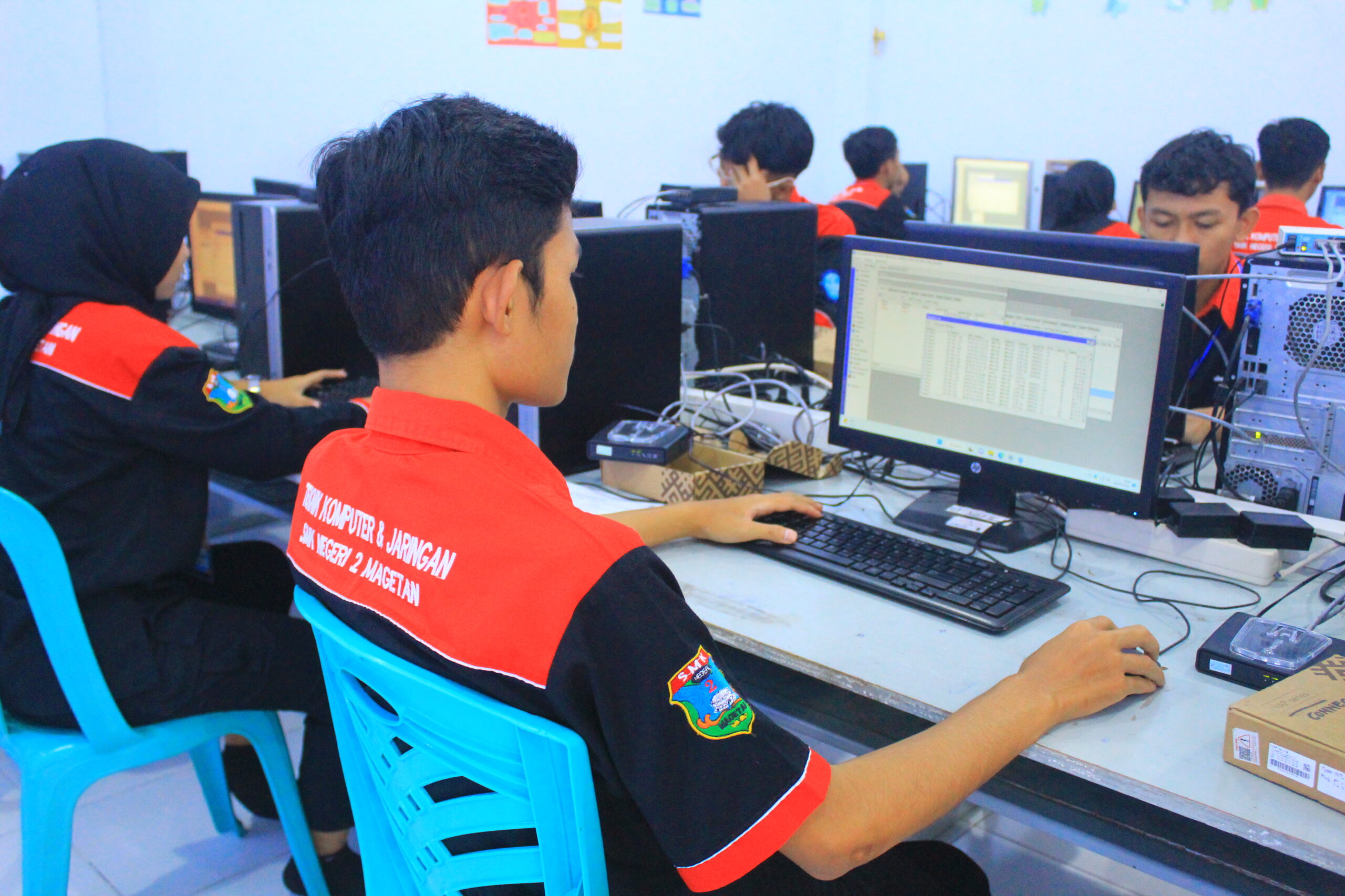 Praktik Teknik Komputer Jaringan 2